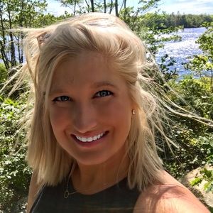 Meet your Posher, Sara